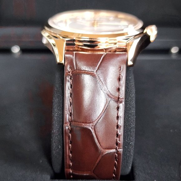 2022 NEW VACHERON CONSTANTIN FIFTYSIX 40MM SILVER DIAL 4600E ROSE GOLD FULL SET - Picture 9 of 15